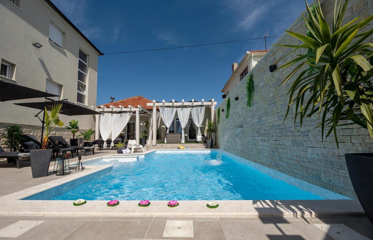 Ferienwohnung Tyra Delux Zadar Exterior foto